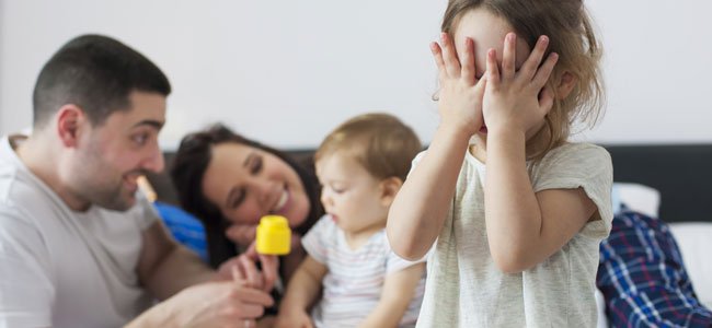 Ciúmes do irmãozinho o que fazer