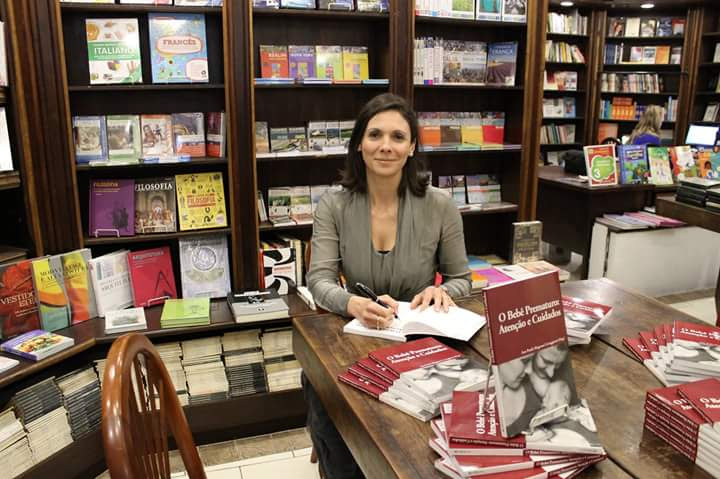 Lancamento do Livro - O Bebe Prematuro Atencao e Cuidados (17)