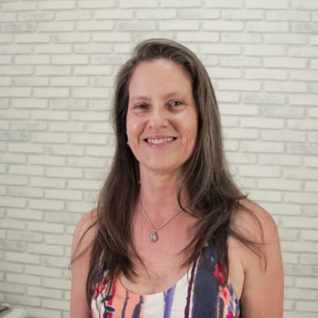 CASSIA MARIA PERON - TERAPEUTA OCUPACIONAL