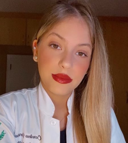 Carolina Pereira-red